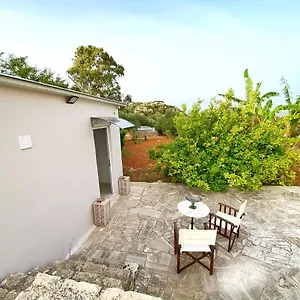 Mg Cozy Garden View Holiday home Korakiai